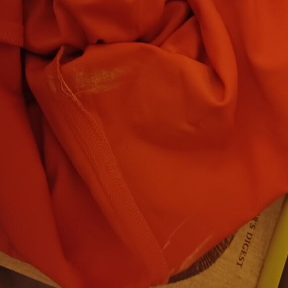 Sexy Little Red Floral Dress - Size 7 - Picture 6 of 9